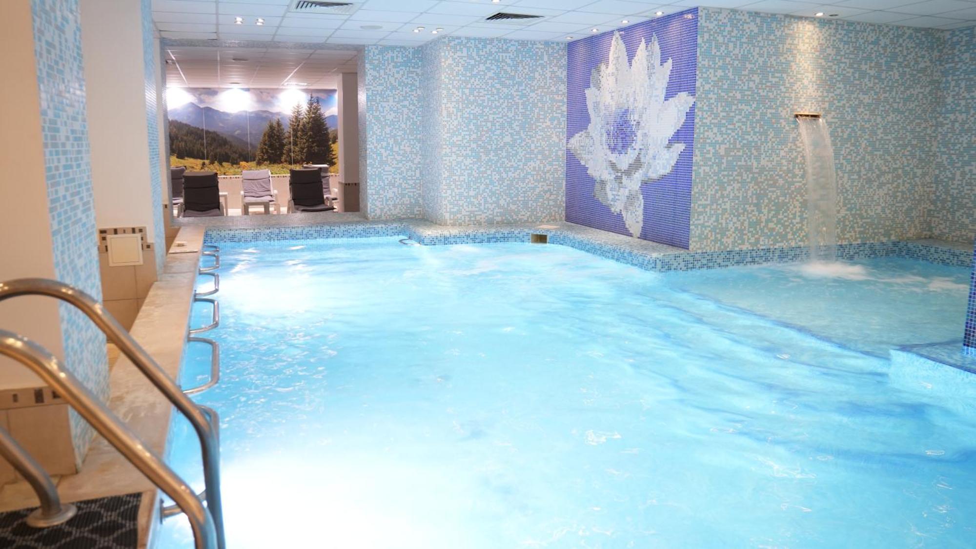 Balneo Comlex Medica Narechen Hotel Narechenski Bani Luaran gambar