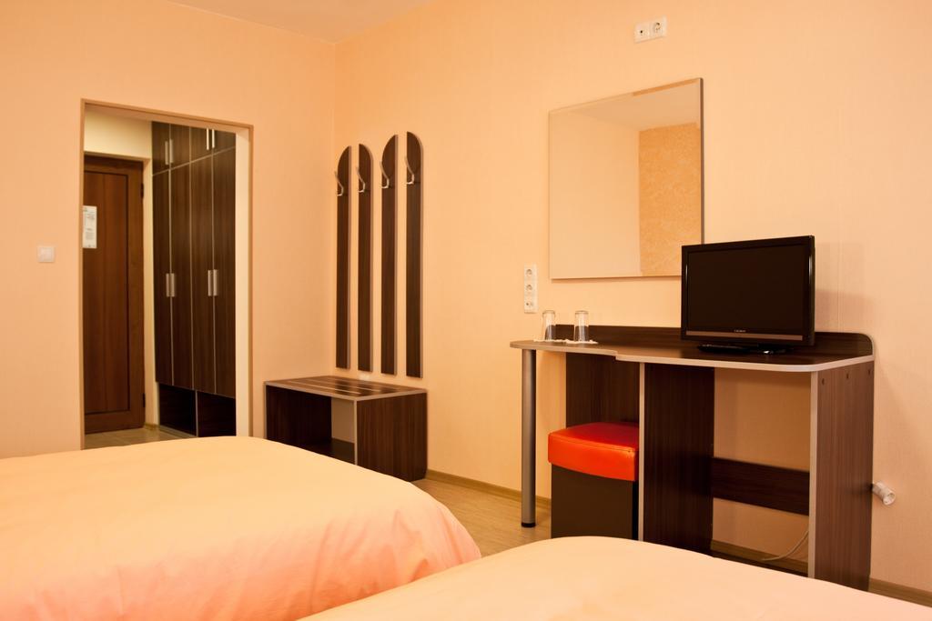 Balneo Comlex Medica Narechen Hotel Narechenski Bani Bilik gambar