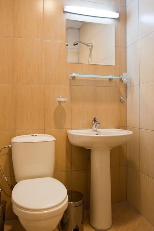 Balneo Comlex Medica Narechen Hotel Narechenski Bani Bilik gambar
